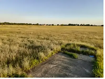 Teren intravilan de vanzare Sector 4 Bucuresti drum acces